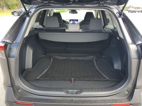 Used 2025 Toyota RAV4 XLE image 22