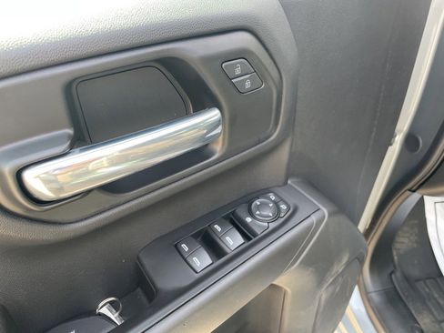 Used 2025 Chevrolet Silverado 1500 Custom Trail Boss image 15