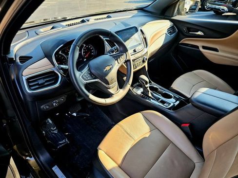 Used 2023 Chevrolet Equinox Premier FWD image 14