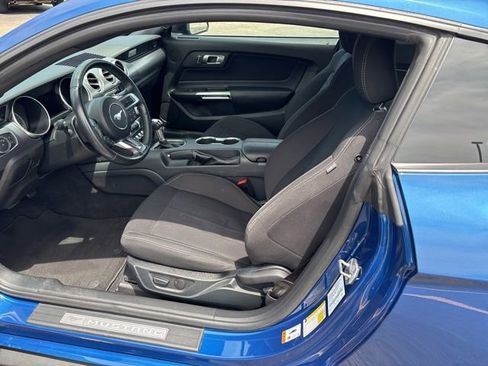 Used 2022 Ford Mustang GT w/ Equipment Group 301A RWD image 23