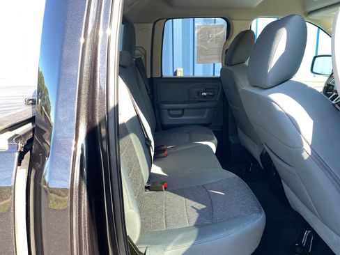 Used 2018 RAM 1500 Big Horn image 28