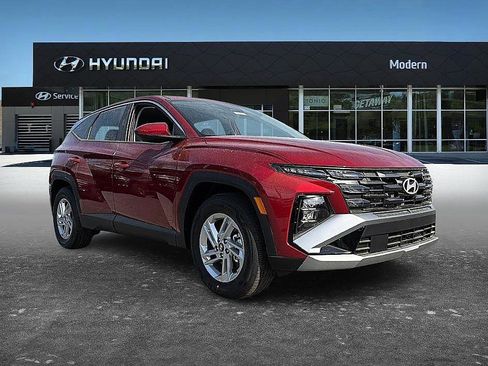New 2026 Hyundai Tucson SE FWD image 2