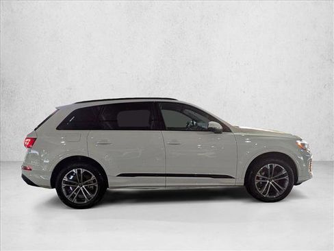 Certified 2025 Audi Q7 2.0T Premium Plus w/ Premium Plus Package image 4