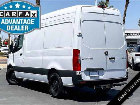 Used 2025 Mercedes-Benz Sprinter 2500 image 9