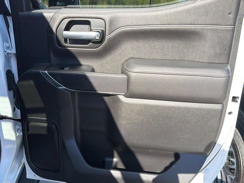 Used 2019 Chevrolet Silverado 1500 LTZ w/ LTZ Premium Package AWD/4WD image 23
