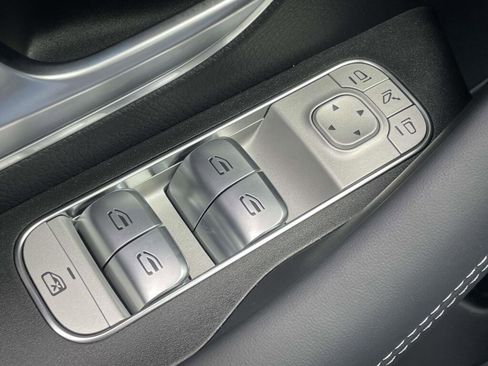 New 2026 Mercedes-Benz GLE 53 AMG 4MATIC Coupe image 32