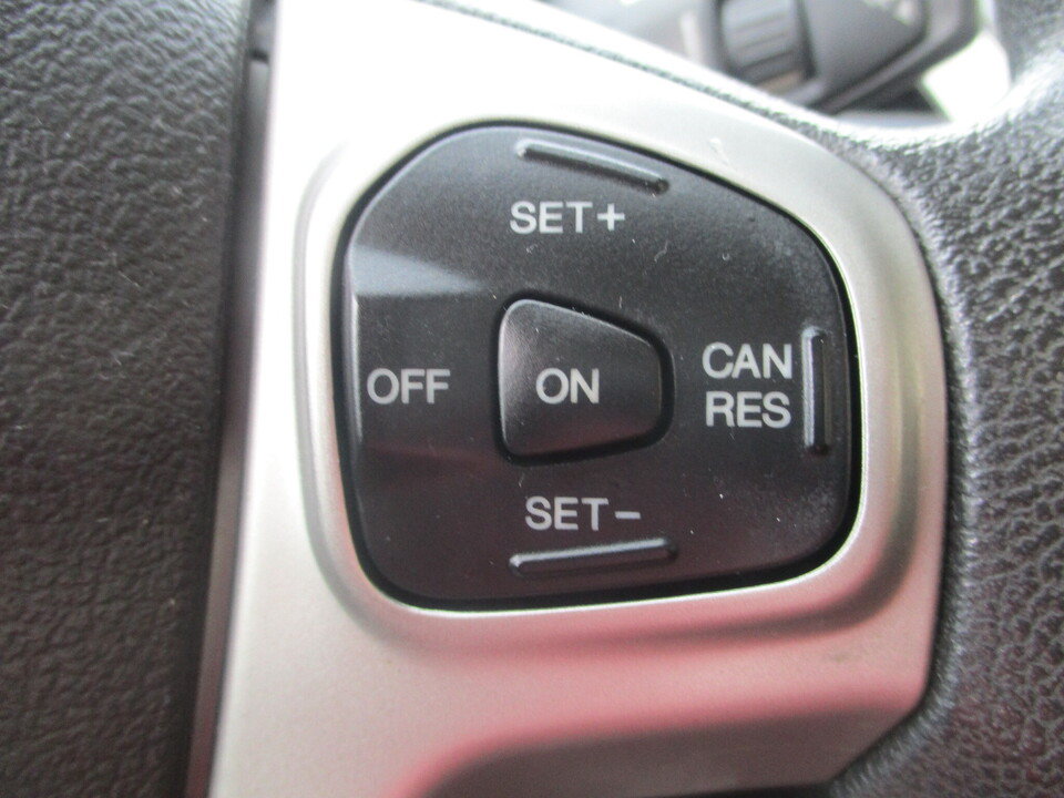 Used 2013 Ford Fiesta SE FWD image 32