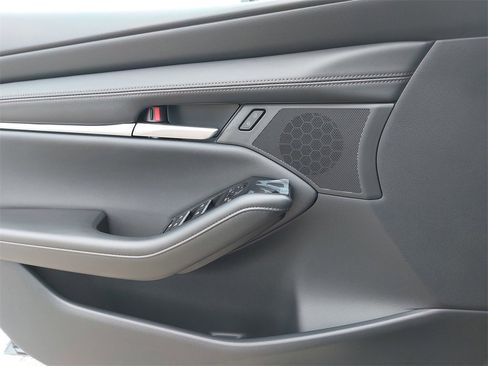 New 2026 MAZDA MAZDA3 s Sport image 25