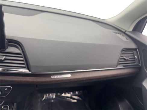 Used 2022 Audi Q5 2.0T Premium w/ Convenience Package image 59