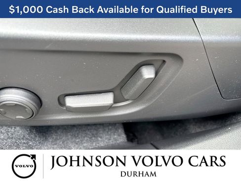 New 2026 Volvo XC40 B5 Plus w/ Protection Package Premier AWD/4WD image 14