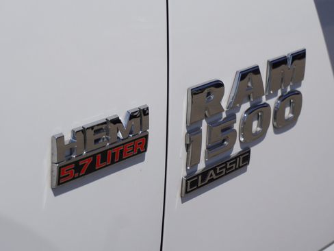 Used 2019 RAM 1500 Big Horn AWD/4WD image 6