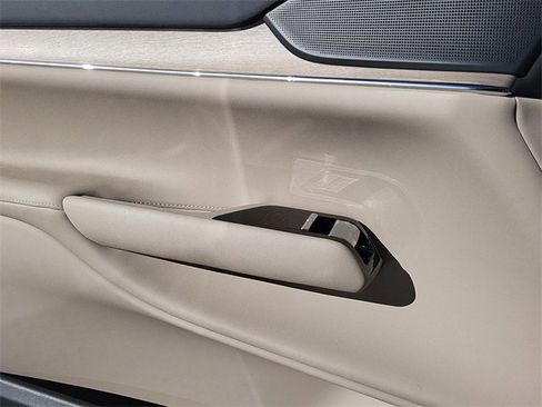 New 2025 Volvo EX90 Plus image 10