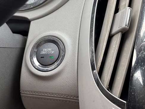 Used 2013 Buick LaCrosse Premium FWD image 30