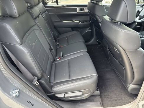 New 2026 Hyundai Santa Fe Limited FWD image 17