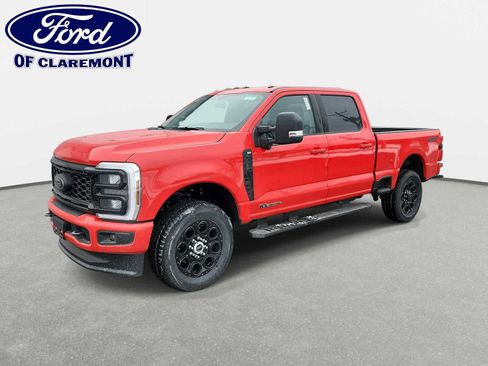 New 2026 Ford F250 XLT w/ XLT Premium Package AWD/4WD image 1