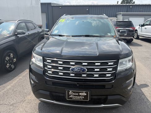 Used 2016 Ford Explorer Limited AWD/4WD image 2