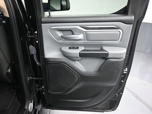 Used 2019 RAM 1500 Big Horn AWD/4WD image 39