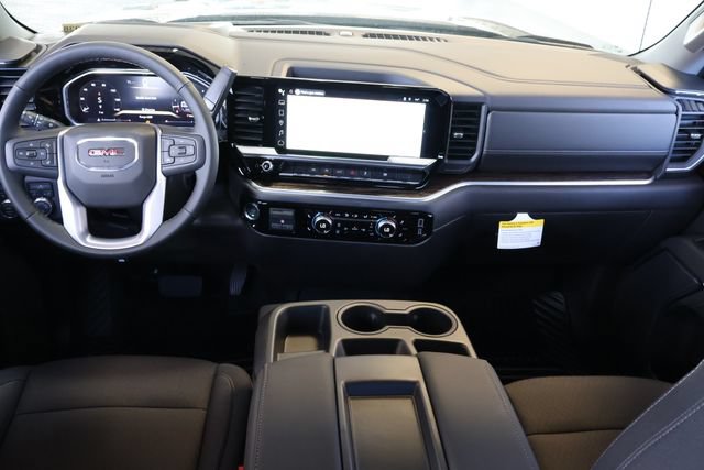 New 2026 GMC Sierra 1500 SLE w/ Max Trailering Package AWD/4WD image 18