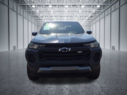 Certified 2025 Chevrolet Colorado Trail Boss AWD/4WD image 5