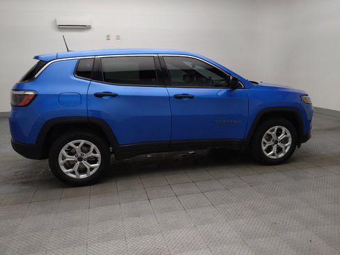 Used 2025 Jeep Compass Sport AWD/4WD image 10