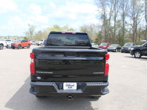 Used 2025 Chevrolet Silverado 1500 Custom AWD/4WD image 9