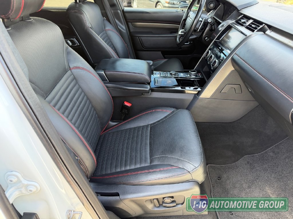Used 2018 Land Rover Discovery HSE AWD/4WD image 32