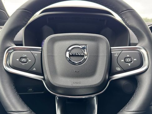 Certified 2023 Volvo XC40 Recharge Ultimate w/ Protection Package Premier AWD/4WD image 26