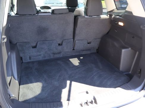 Used 2018 Ford Escape SE FWD image 9