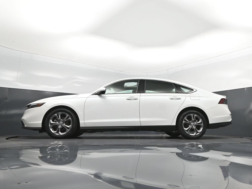 Used 2024 Honda Accord EX image 39