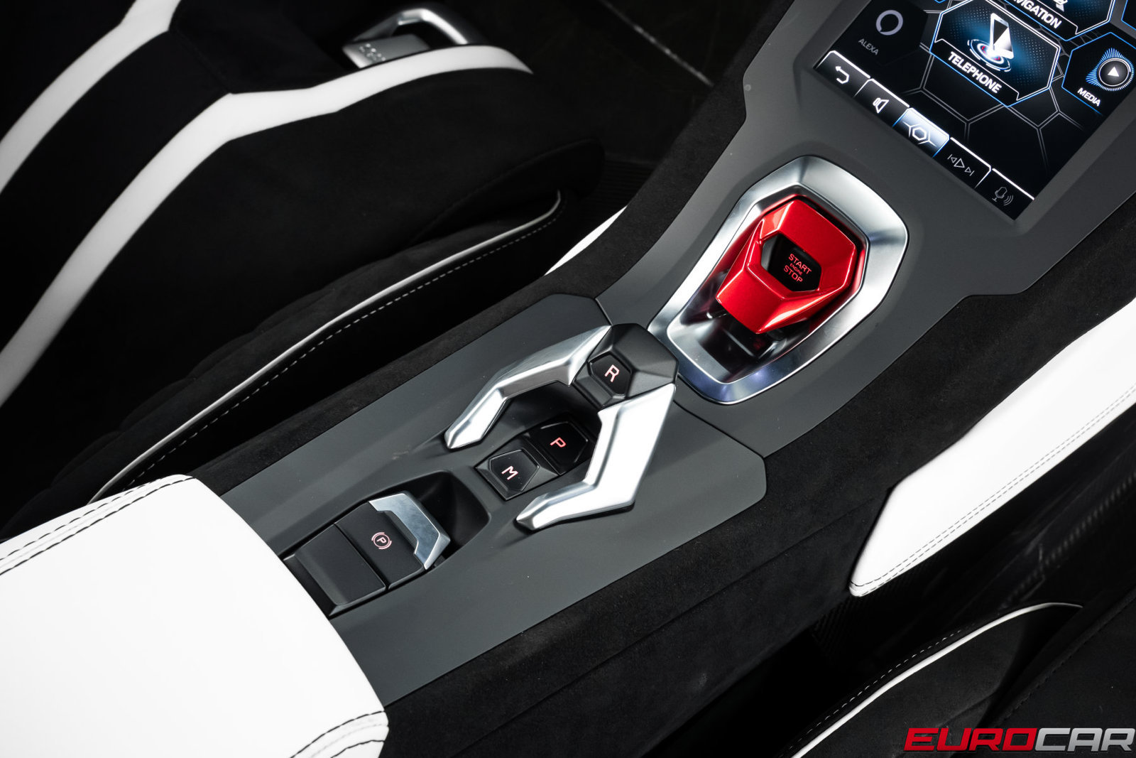 Used 2022 Lamborghini Huracan STO RWD image 39