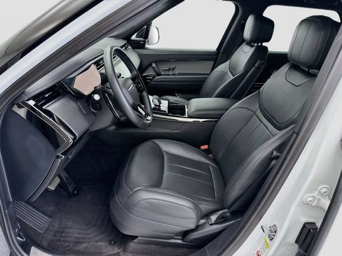 Certified 2025 Land Rover Range Rover Sport Dynamic SE AWD/4WD image 18