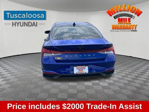 Used 2021 Hyundai Elantra SEL w/ Convenience Package FWD image 7