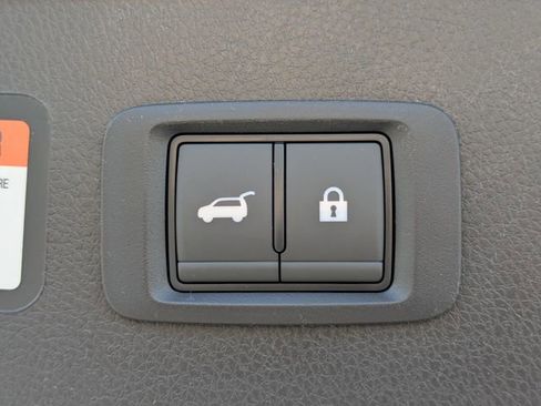 New 2026 Mitsubishi Eclipse Cross SEL AWD/4WD image 13