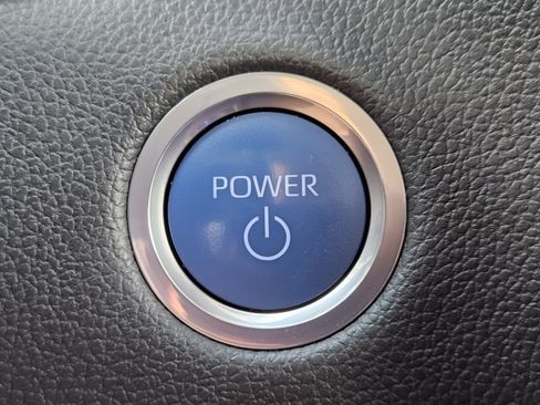 Used 2024 Toyota Tundra Limited image 20