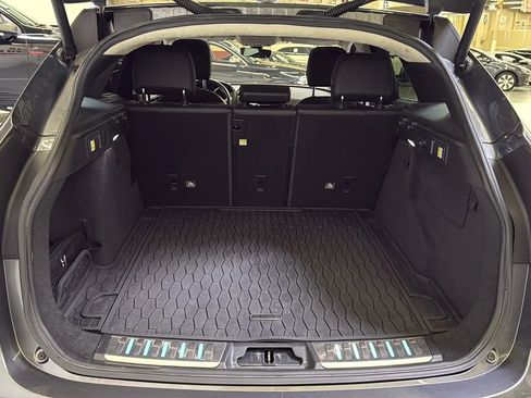Used 2019 Jaguar F-PACE Prestige AWD/4WD image 23