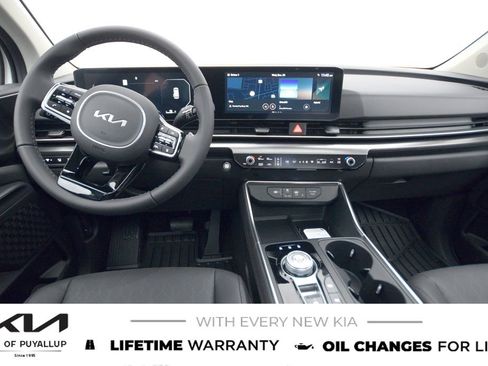 New 2026 Kia Carnival SX image 17