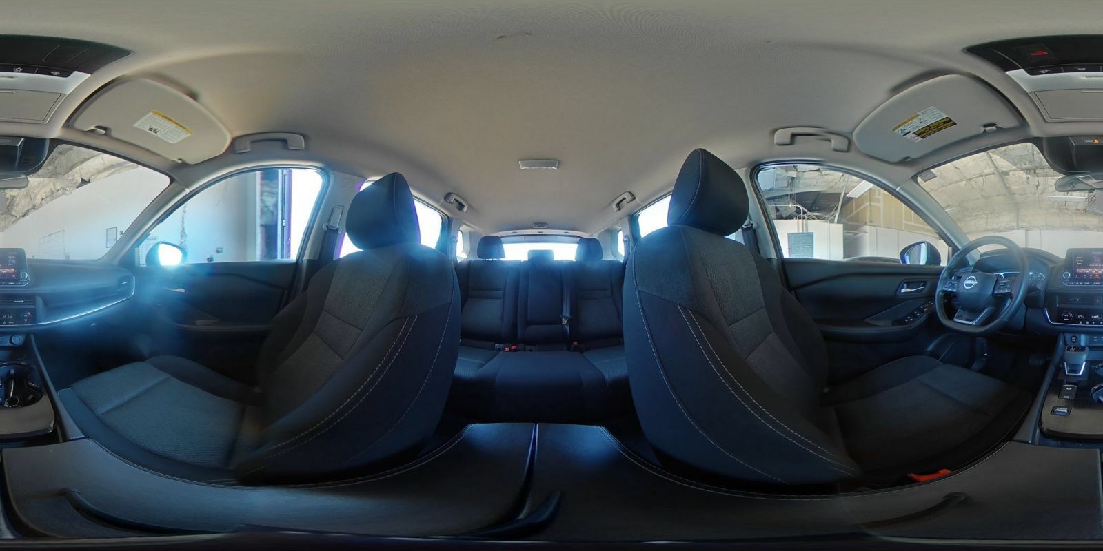 Used 2025 Nissan Rogue SV FWD image 43