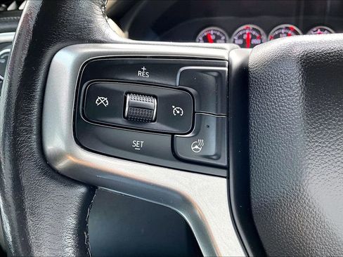 Used 2021 Chevrolet Silverado 1500 LT Trail Boss w/ Bed Protection Package AWD/4WD image 12