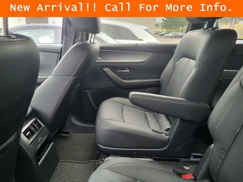 Used 2024 MAZDA CX-90 Plug-In Hybrid w/ Premium Pkg AWD/4WD image 11