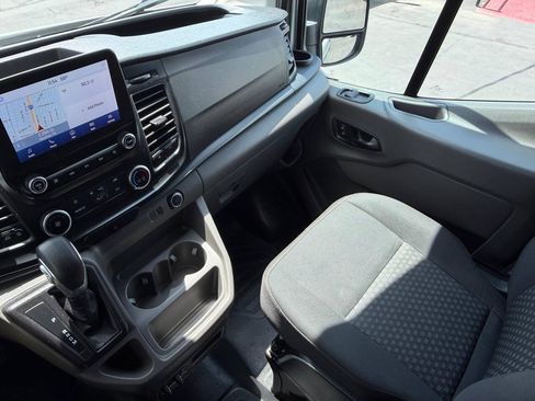 Used 2021 Ford Transit 350 XLT RWD image 21