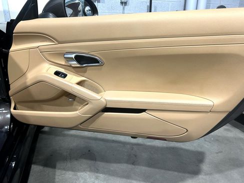 Used 2014 Porsche Boxster S image 32