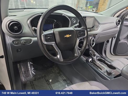 Used 2020 Chevrolet Blazer LT image 15