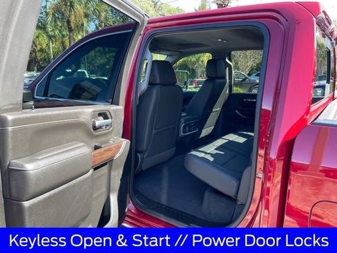 Used 2020 GMC Sierra 2500 SLT w/ Technology Package image 13