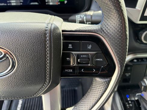 Used 2023 Toyota Tundra Platinum w/ Advanced Package image 18