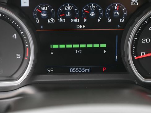 Used 2021 Chevrolet Silverado 2500 LTZ w/ LTZ Premium Package AWD/4WD image 31
