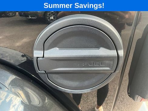 Used 2024 Jeep Wrangler Unlimited Sahara AWD/4WD image 18