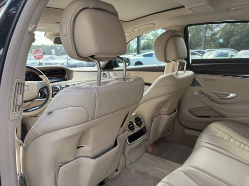 Used 2016 Mercedes-Benz S 550 Sedan image 25