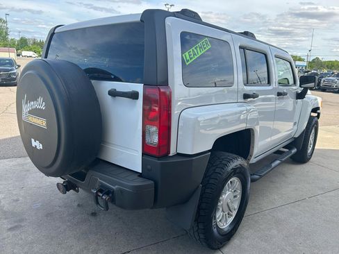 Used 2006 HUMMER H3 AWD/4WD image 5