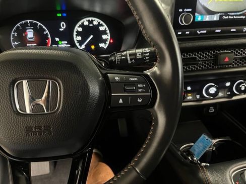 Used 2024 Honda HR-V Sport image 28