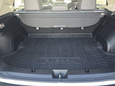 Used 2022 Subaru Crosstrek 2.5i Sport w/ Moonroof Package image 14